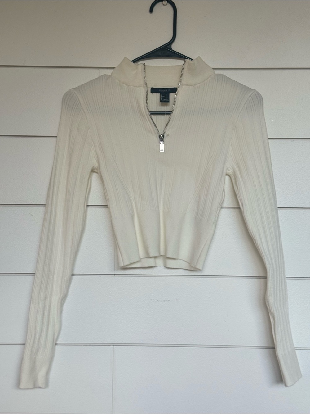 Forever 21 Cream Ribbed Long-Sleeve Crop Top with Zip